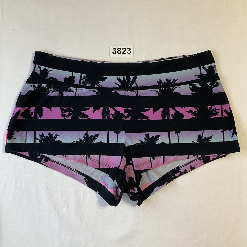 Xhilaration Women Shorts M (7-9) Pink Graphic Print Biker Palm Trees 2.5” Inseam
